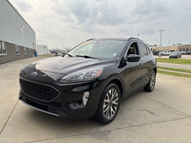 2020 Ford Escape Hybrid Titanium