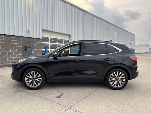 2020 Ford Escape Hybrid Titanium