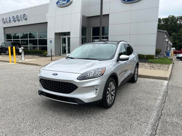 2020 Ford Escape Hybrid Titanium