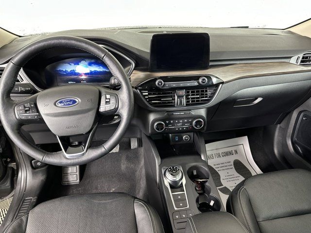 2020 Ford Escape Hybrid Titanium