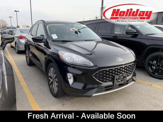 2020 Ford Escape Hybrid Titanium