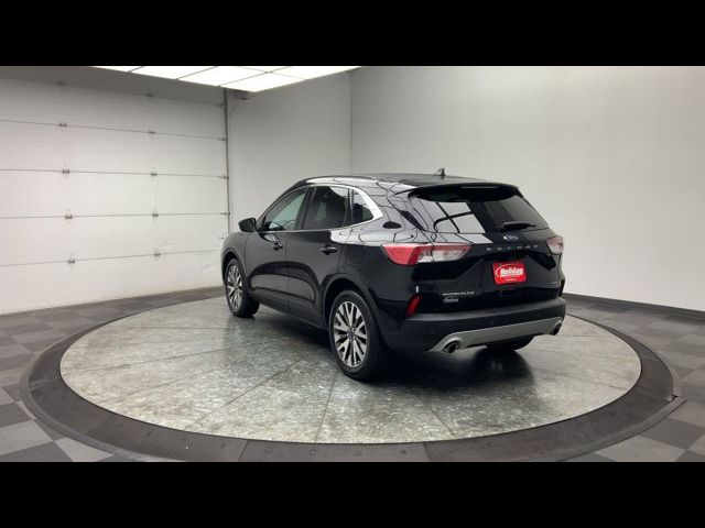 2020 Ford Escape Hybrid Titanium