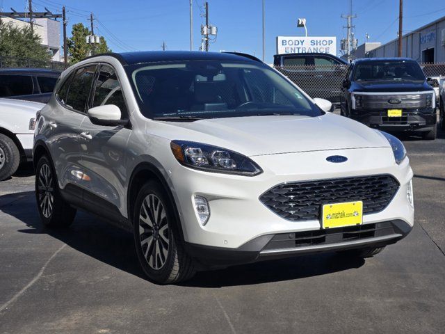 2020 Ford Escape Hybrid Titanium