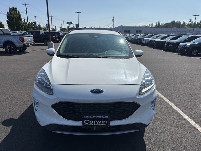 2020 Ford Escape Hybrid Titanium