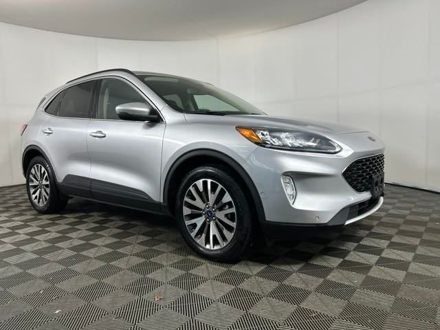 2020 Ford Escape Hybrid Titanium