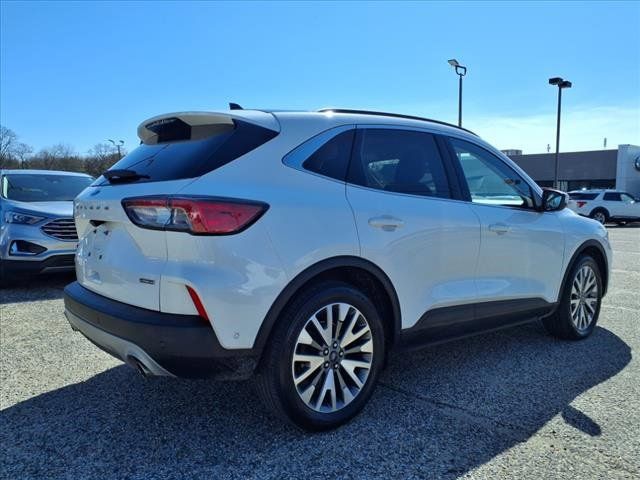 2020 Ford Escape Hybrid Titanium