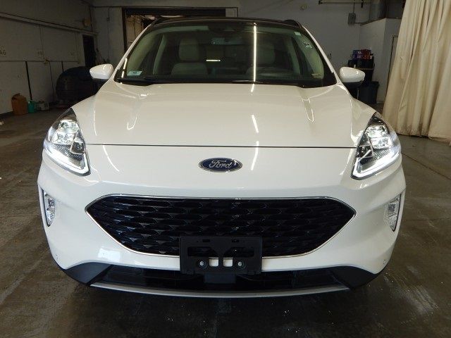2020 Ford Escape Hybrid Titanium