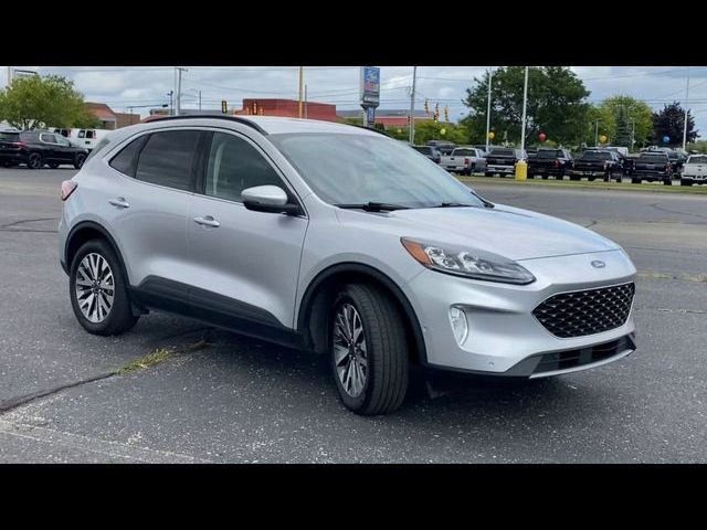 2020 Ford Escape Hybrid Titanium