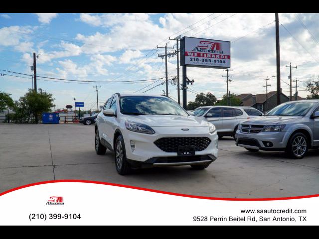 2020 Ford Escape Titanium