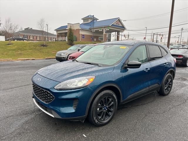 2020 Ford Escape Hybrid SE Sport