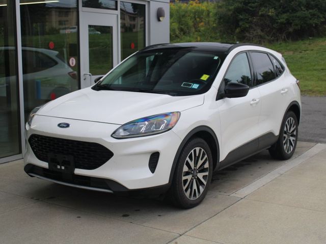 2020 Ford Escape Hybrid SE Sport