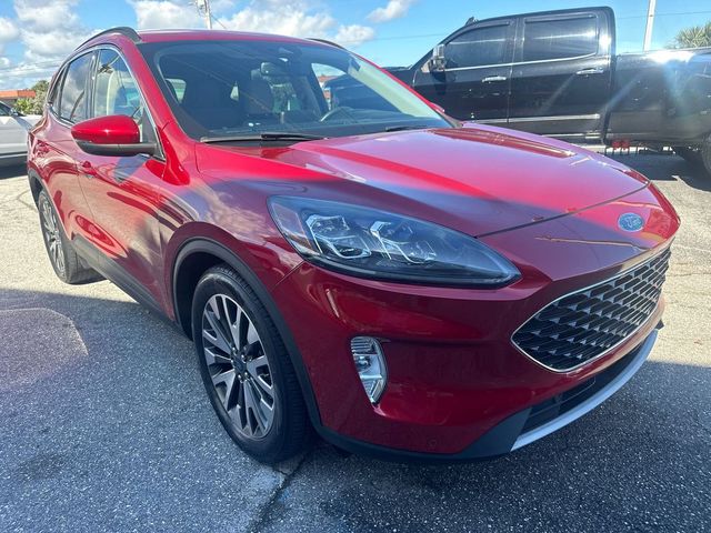 2020 Ford Escape Hybrid Titanium