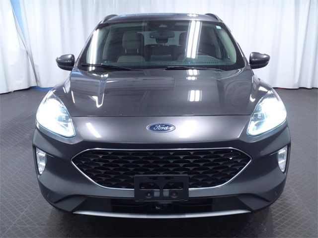 2020 Ford Escape Hybrid Titanium