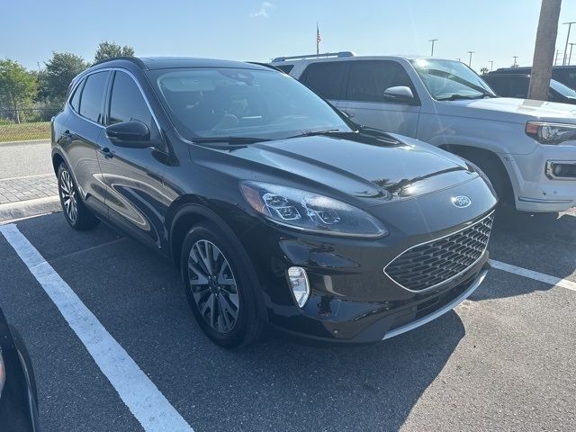 2020 Ford Escape Hybrid Titanium