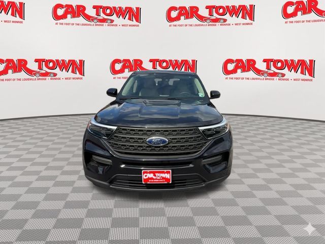 2020 Ford Explorer Base