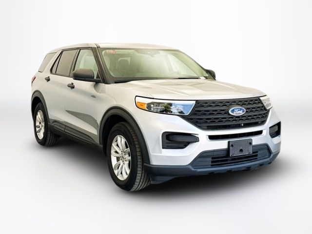 2020 Ford Explorer Base