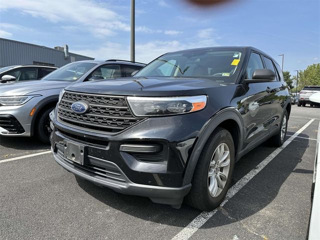 2020 Ford Explorer Base