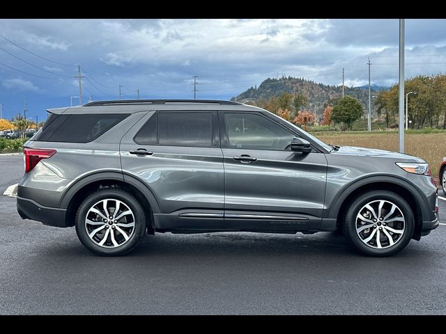 2020 Ford Explorer ST