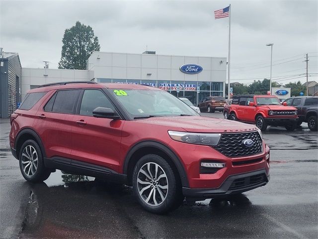 2020 Ford Explorer ST