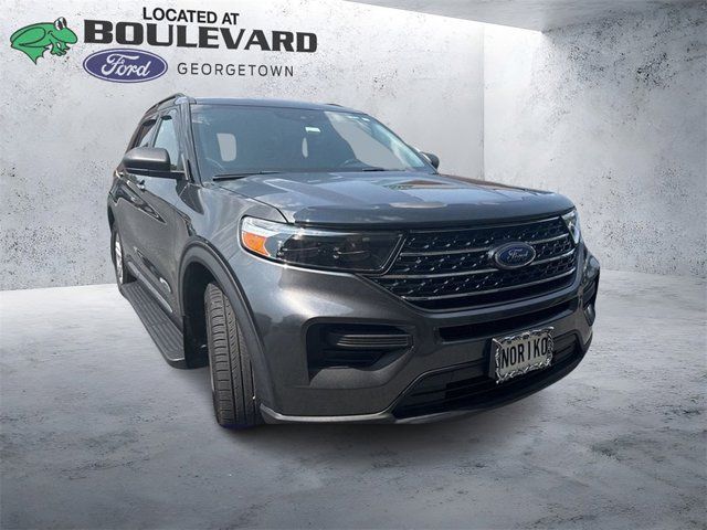 2020 Ford Explorer XLT