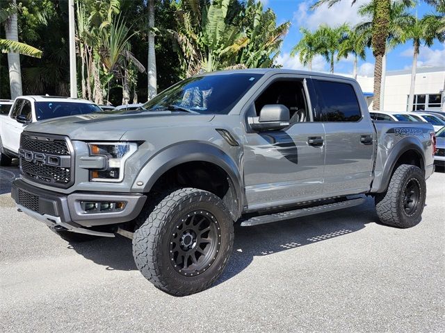 2020 Ford F-150 Raptor