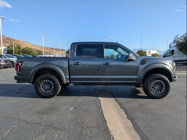 2020 Ford F-150 Raptor