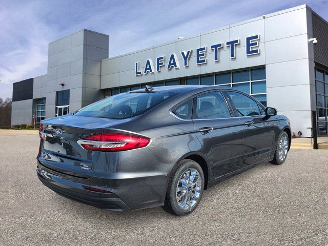 2020 Ford Fusion Hybrid SE