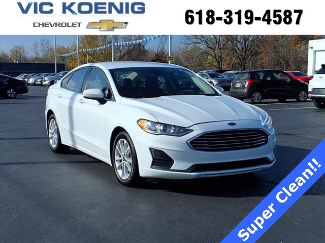 2020 Ford Fusion SE