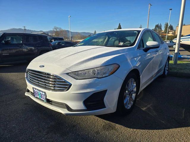 2020 Ford Fusion SE