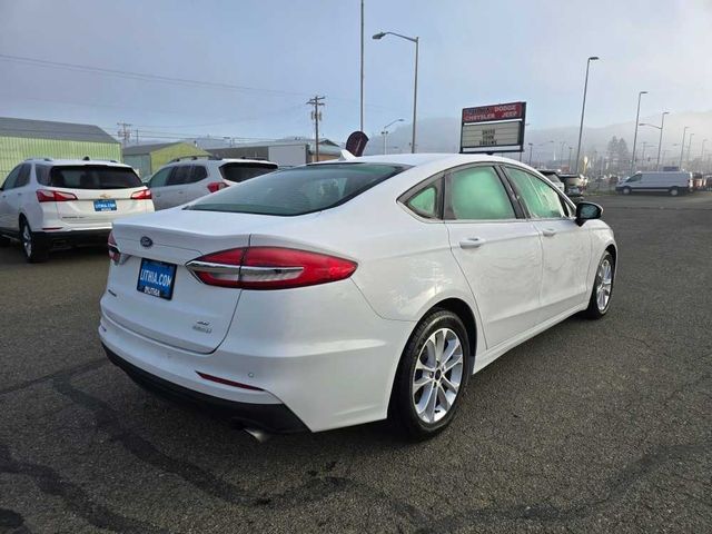 2020 Ford Fusion SE