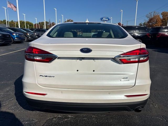 2020 Ford Fusion SE