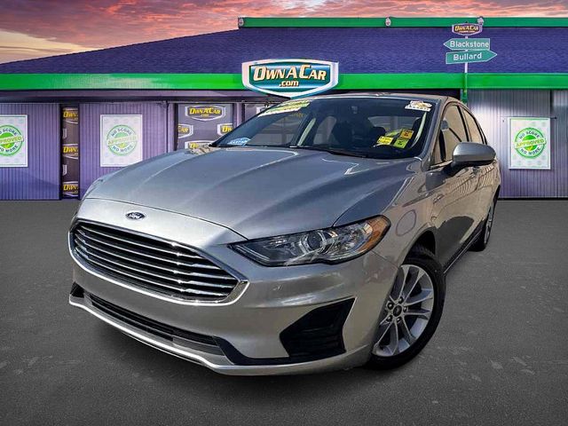 2020 Ford Fusion SE