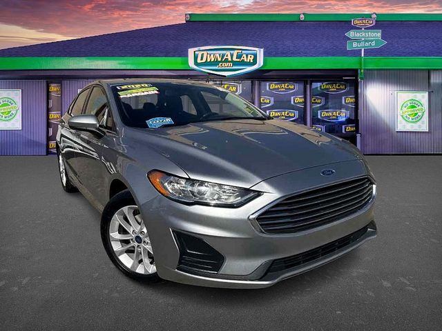 2020 Ford Fusion SE