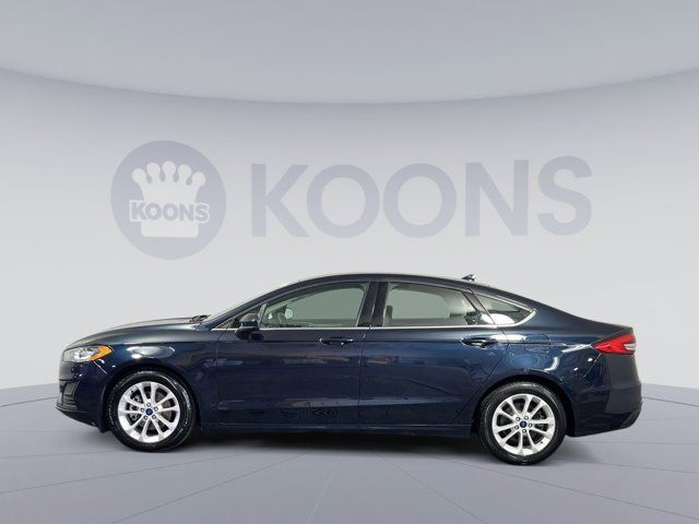 2020 Ford Fusion SE
