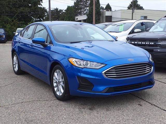 2020 Ford Fusion SE