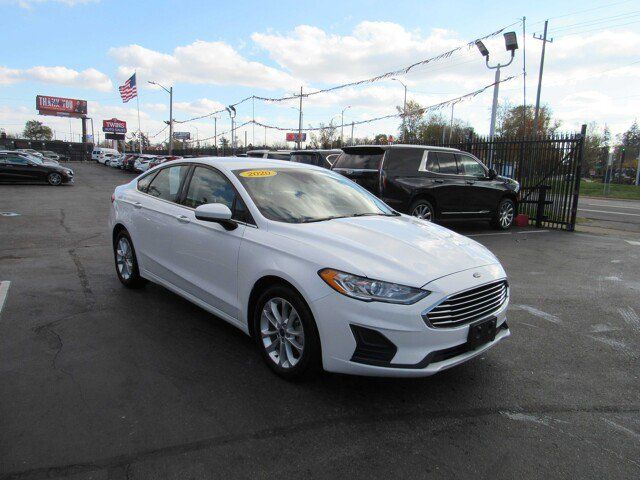 2020 Ford Fusion SE