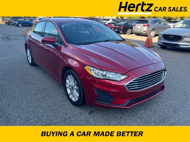 2020 Ford Fusion SE