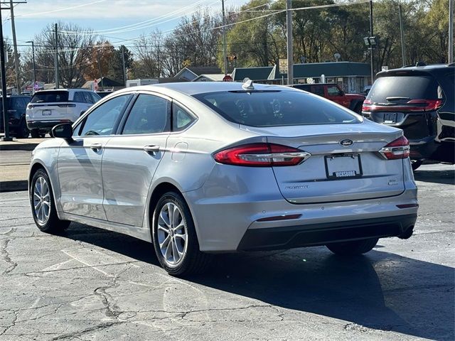 2020 Ford Fusion SE