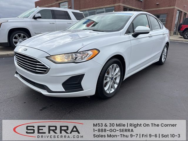 2020 Ford Fusion SE