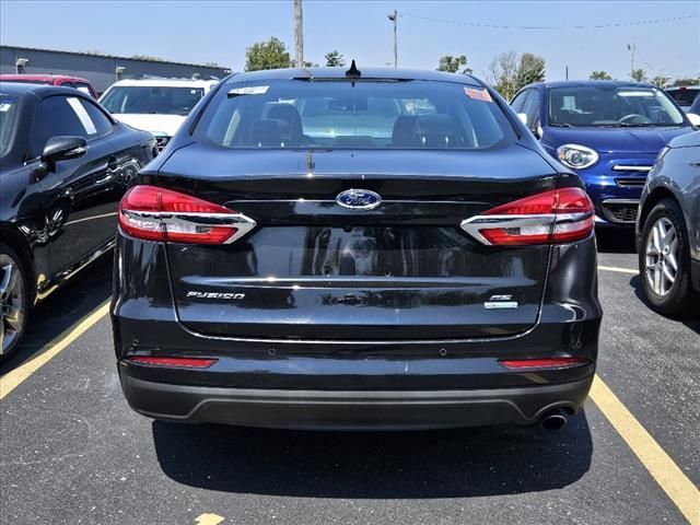 2020 Ford Fusion SE