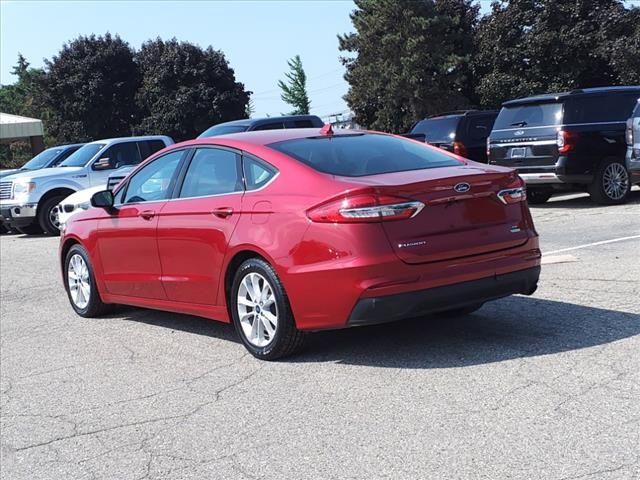 2020 Ford Fusion SE