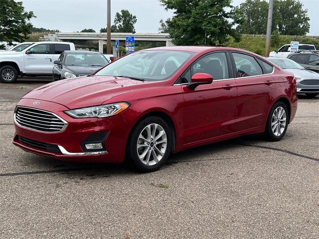 2020 Ford Fusion SE