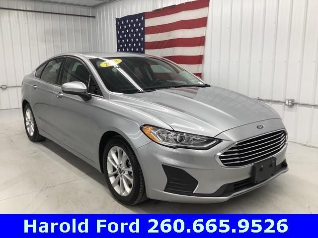 2020 Ford Fusion SE