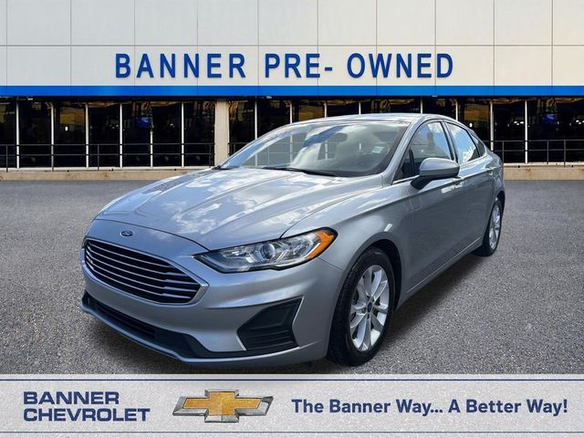 2020 Ford Fusion SE