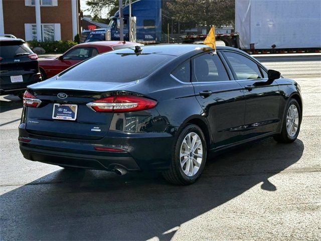 2020 Ford Fusion SE