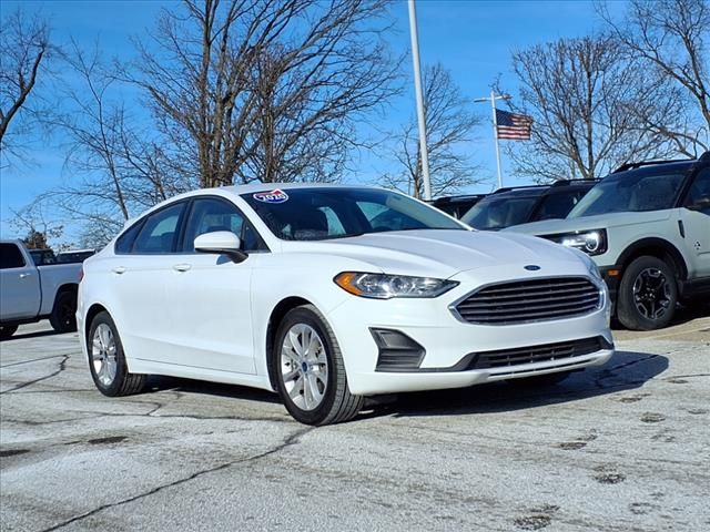 2020 Ford Fusion SE