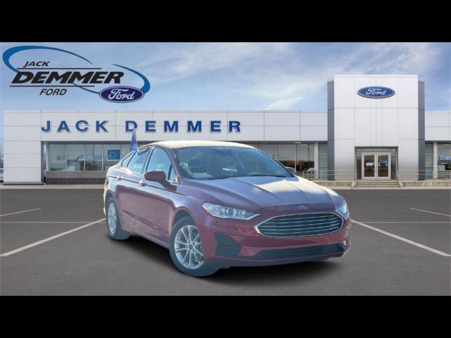 2020 Ford Fusion SE