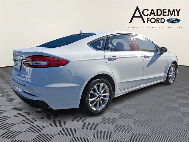 2020 Ford Fusion SE