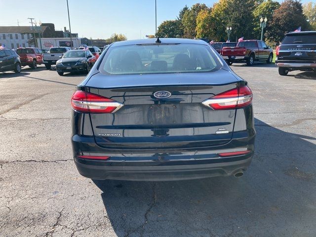 2020 Ford Fusion SE