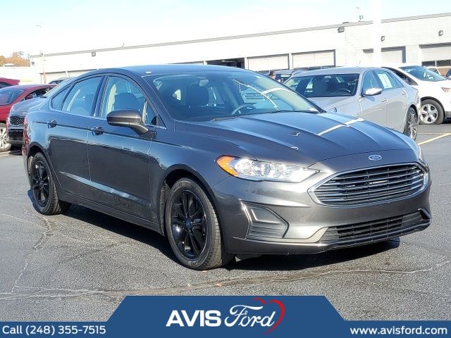 2020 Ford Fusion SE